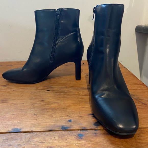 Kelly & Kate Ankle Boots - Picture 10 of 10
